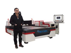 ip54 3 axis laser metal cutting machinery fiber laser source 380v 50/60 hz